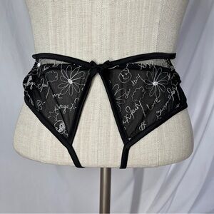 Savage x Fenty Dear Diary Crotchless Open Back Thong NWT Size 2X